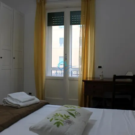 Casa Pera * Rome